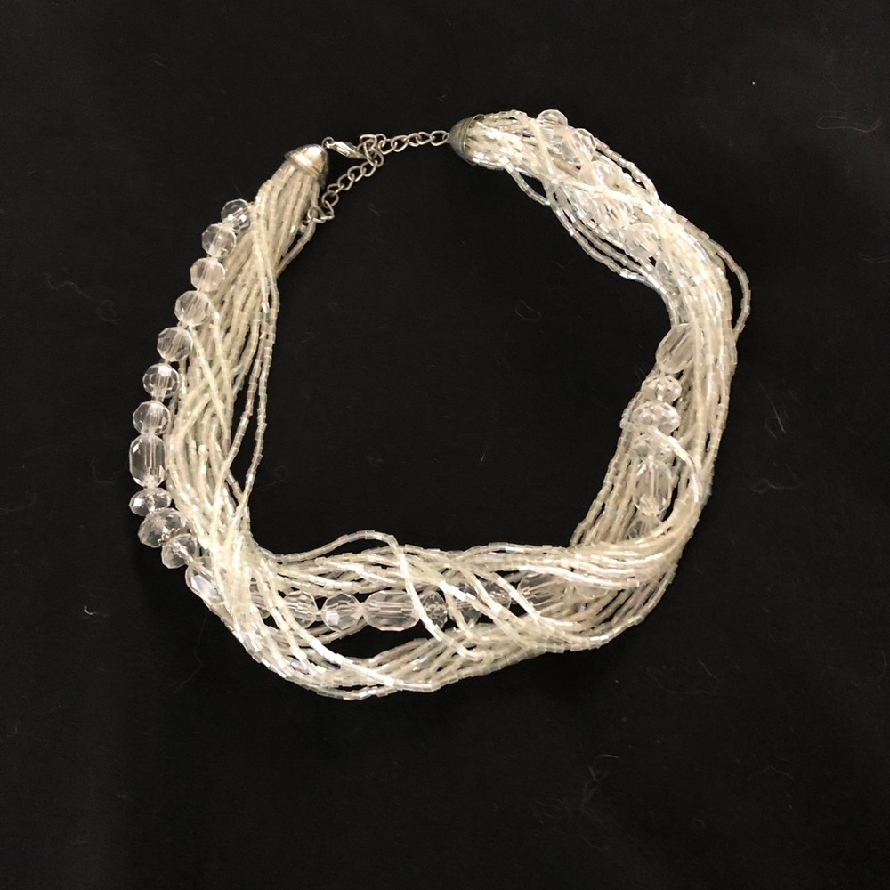 Crystal robe neckless